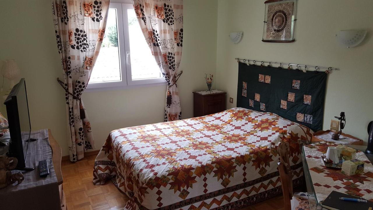 Bed and Breakfast Castel Parc Périgny Esterno foto